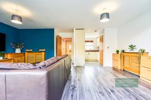 Photo 16- click for photo gallery